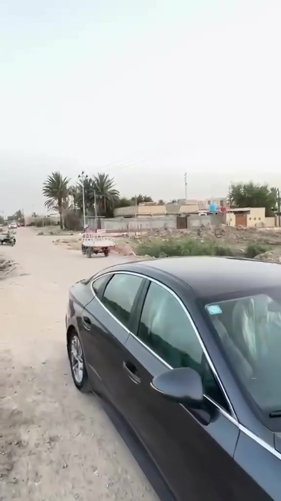 السلام عليكم سوناتا موديل ٢١
 سياره كفاله عامه بيها فقط بارد خفيف بجنطه وبارد خفيف بجاملق أماي سياره كلش حلوا جاهزاء ع آخر حبايه ***********
