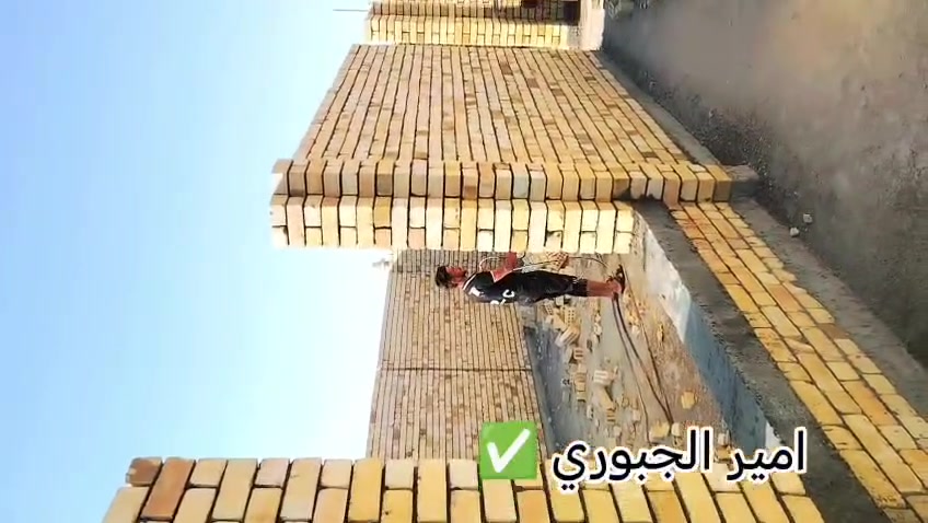 سلام عليكم خلفه بناء متفرغ حالين متواجد عل فيس بوك أو اتصل عل رقم شغل درجه اولى ونضافه العمل والتزام بل موعد ***********
