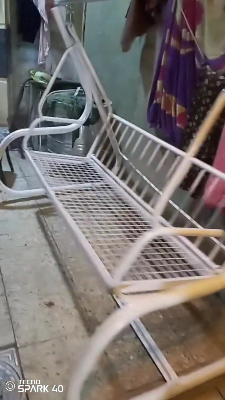 بغداد الامين سكينه • مكان • حديد ثقيل