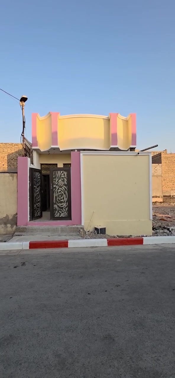 بيت للبيع المساحة ١٠٠م طابو زراعي سبع قصور شارع ابو أحمد جميع الخدمات متوفره البناء حديث طابوك السعر 48 وبي مجال للإستفسار يرجى مراجعة الدلاليه الأمير عنوان دلاليه شارع ابو علي مقابيل المدرسة الأهلية ***********
