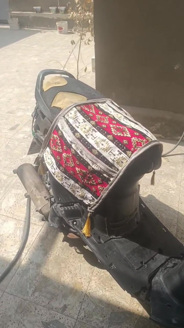 فراشه فحل • معدل • تحتاج بطاري