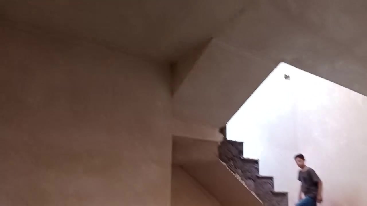 السلام عليكم لباخ متفرغ  وسمنت وجص وبورك  شغل درجة اولى باليومية وعلى المتر وكبالة  واتساب‏‪***********‬‏
