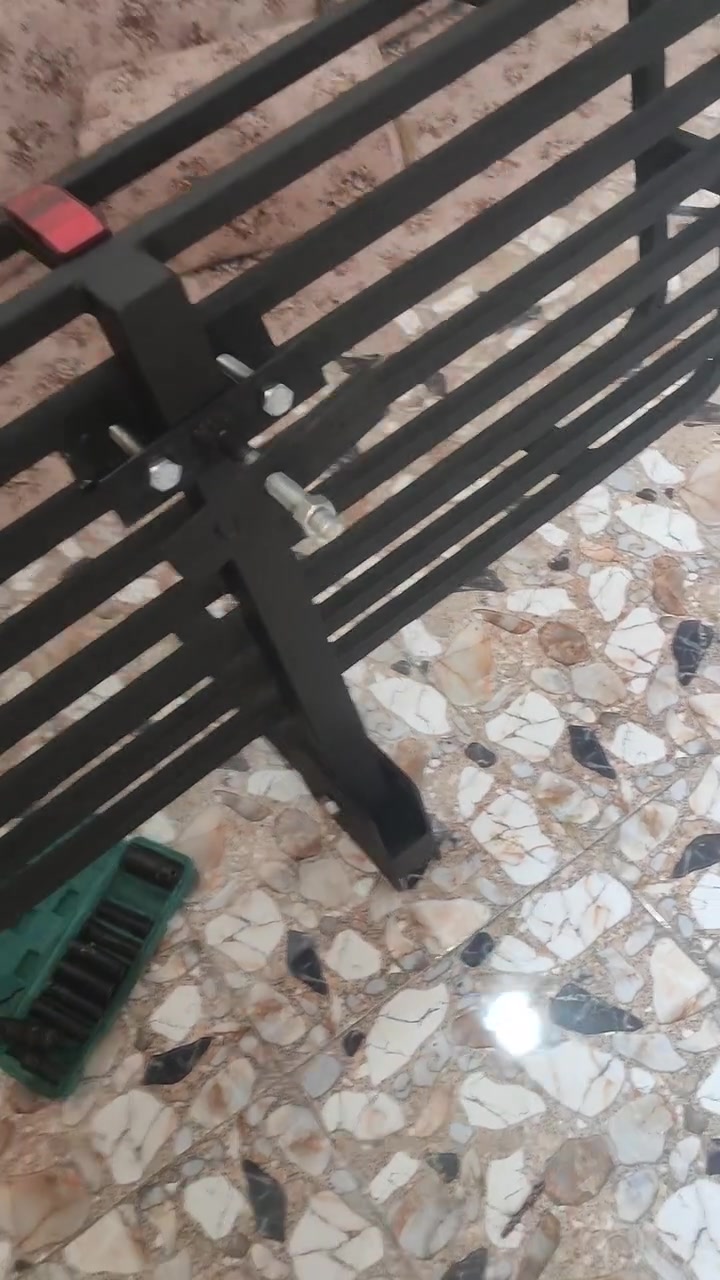 سلة خلفية • نيسان بافندر • حجم جيب