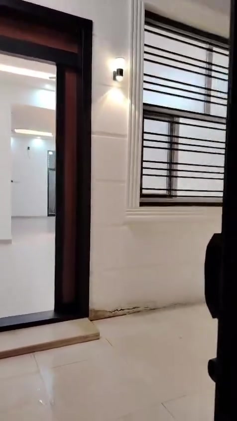 بيت للأيجار ملحق الفارس
 ١٠٠ متر مربع طابق ونص 
2 غرف نوم 🚩
ملحق الفارس خلف المدارس ومركز الشرطه 
بيت جديد غير مسكون مثل ماموضح 
*********** اتصال + واتس
