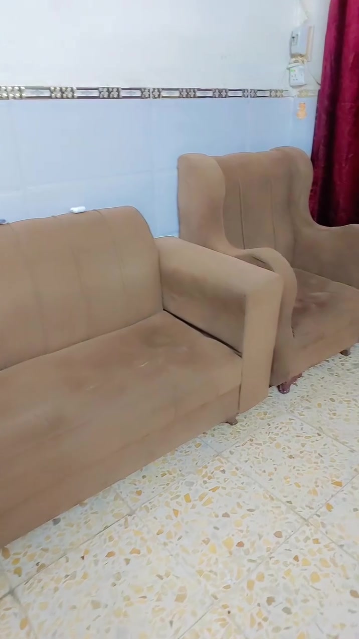 ٨ مقاعد • نضافة • الحسينيه بالسكلات