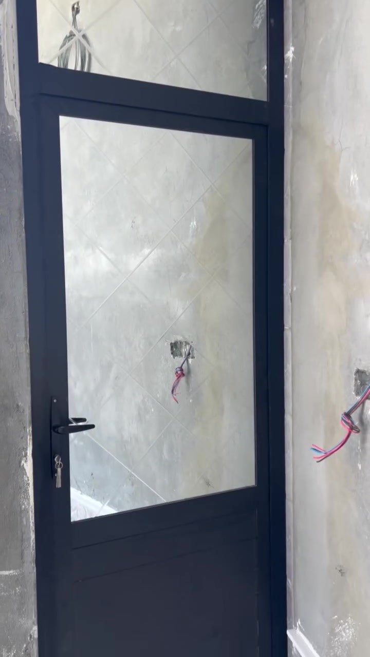 🚪 باب حمام ألمنيوم تركي 🇹🇷  
ضد المي والرطوبة 100%  
تصميم أنيق + ألوان ثابتة  
معمل ألمنيوم #المنال
***********📞
*********** 📞
