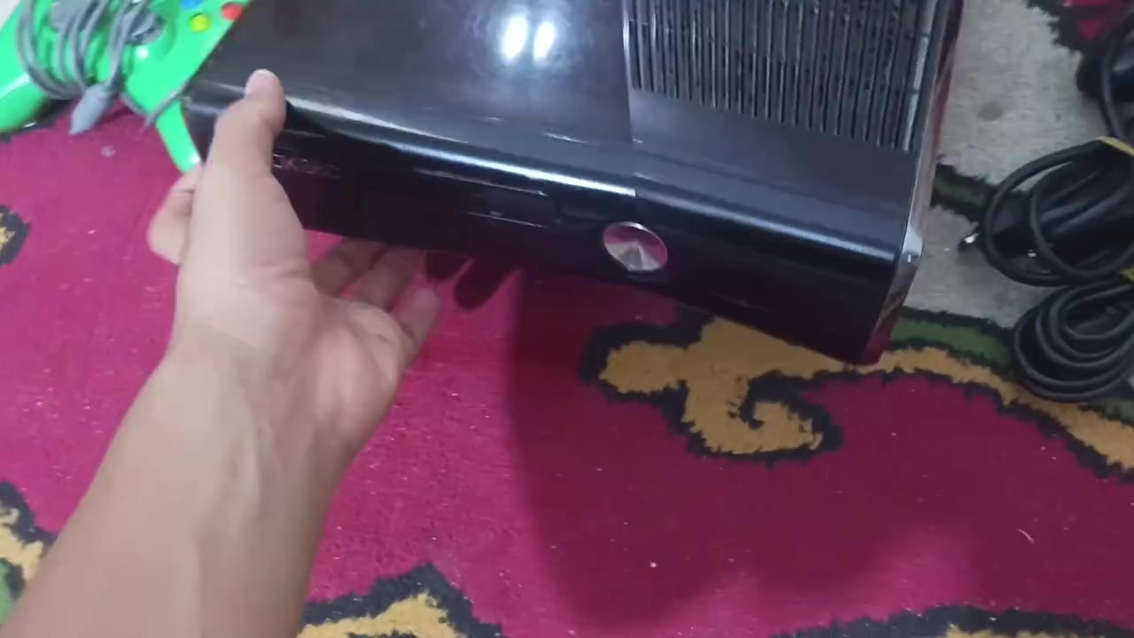 اكس بوكس للبيع للتواصل وتساب***********
