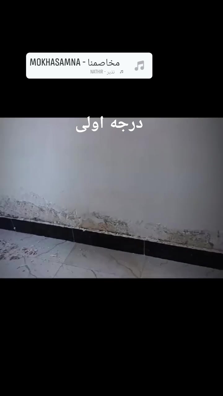ســـــــلام عليـــكــــم 
اني صباغ. وشغلي نضيف ومرتب شوف لعين كدامك لتصليح الشقوق  وبانسب بانسب الاسعار  وشتغل وبما يرضي الله وعباده  *********** واتساب متوفر @إشارة
