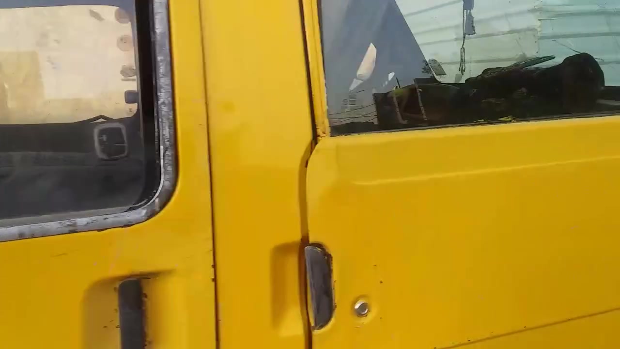 السلام عليكم كيه اسيه لبيع كير محرك جديد ستندر تخم تاير باتري جديد السعر ٢٠ ورقه ابيع هاذه الموجود كوم حديد بغداد غرب جسر الدوار *********** اخوان بلا زحمه لمايشتري لا يتصل هاذه الموجود
