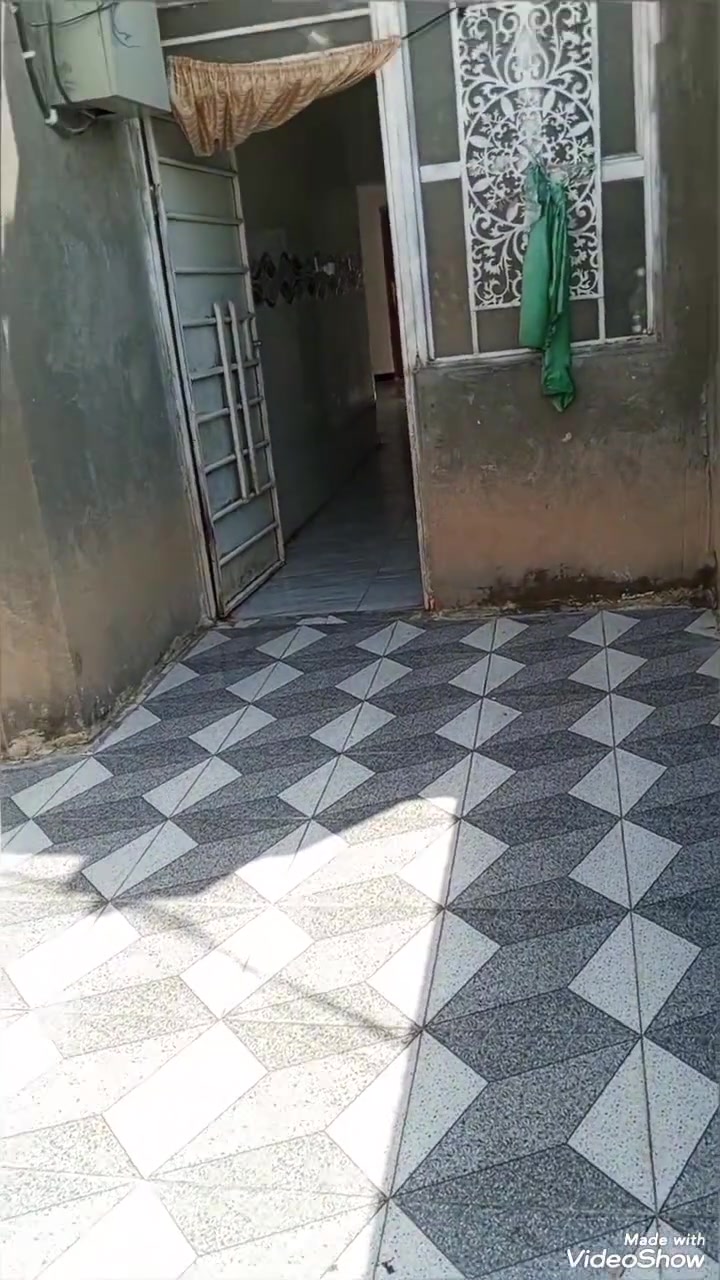 بيت للبيع قرب ابو رعد ابو السيراميك، مساحه 120،لاستفسار اكثر واتساب ‏‪***********‬‏
