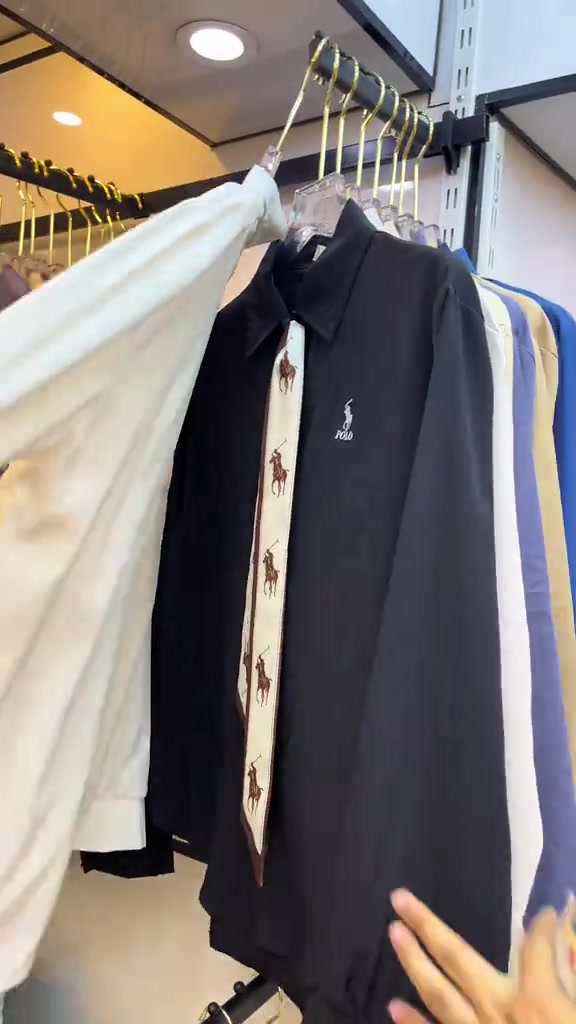 السكارف متحرك  من 38 إلى 45 قياس 
