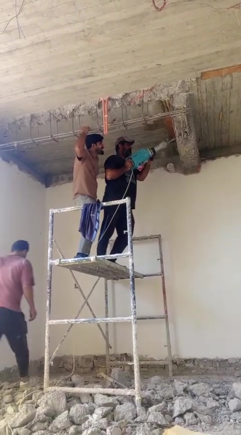 ***********///***********السلام عليكم ارضيات تفليش جدران سقوف يوجد لدينا واتس اب اخوكم ابوعباس
