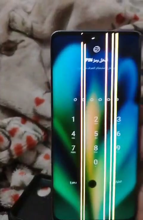 سلام عليكم موبايل شاومي 12 برو بي خمس خطوط ناعمات وثلاث نقاط للمراوس ب poco f5 pro أو poco f6 pro