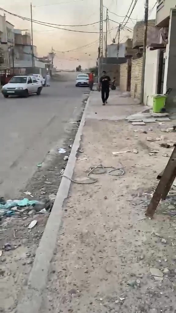 السلام عليكم قطعت ارض للبيع مساحه 50 متر شارع ابو دهن طابو صرف زراعي سند 25 الاستفسار الاتصال على الرقم ***********

