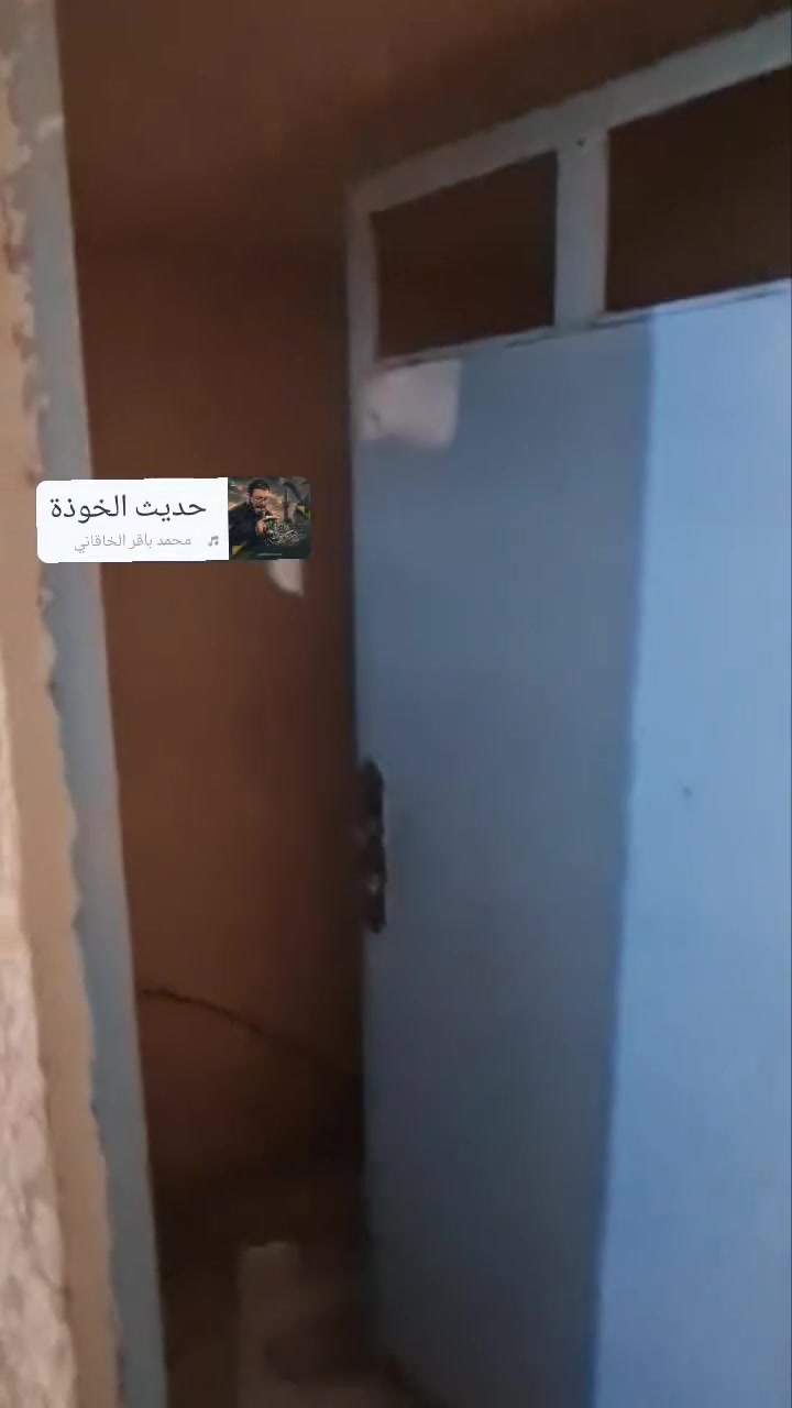 للبيع مساحة 100م طابق  كامل لخدمات تبليط مي مجاري كهرباء خدمات خارجية واستقبال وممر لل صالة ومطبخ يحتوي علا ترك حمام كامل لخدماتك  وغرفة بل اخير وترك اخير ✨ سعره 58 بي مجال بصيط 

 ***********☎️📲
