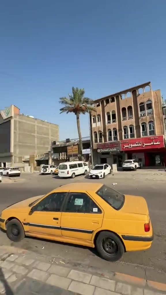 بنايه للبيع الغدير الشارع العام المساحه 216 متر الواجه 12 متر  الاستفسار ***********

