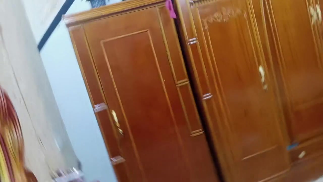 غرفه حطاطه ثقيل شغل فول للبيع سعر 700 بيه مجال حك جيه مكان بهرز قرب كراج دانيال رقم ‏‪***********‬‏ رقم صاحب غرفه
