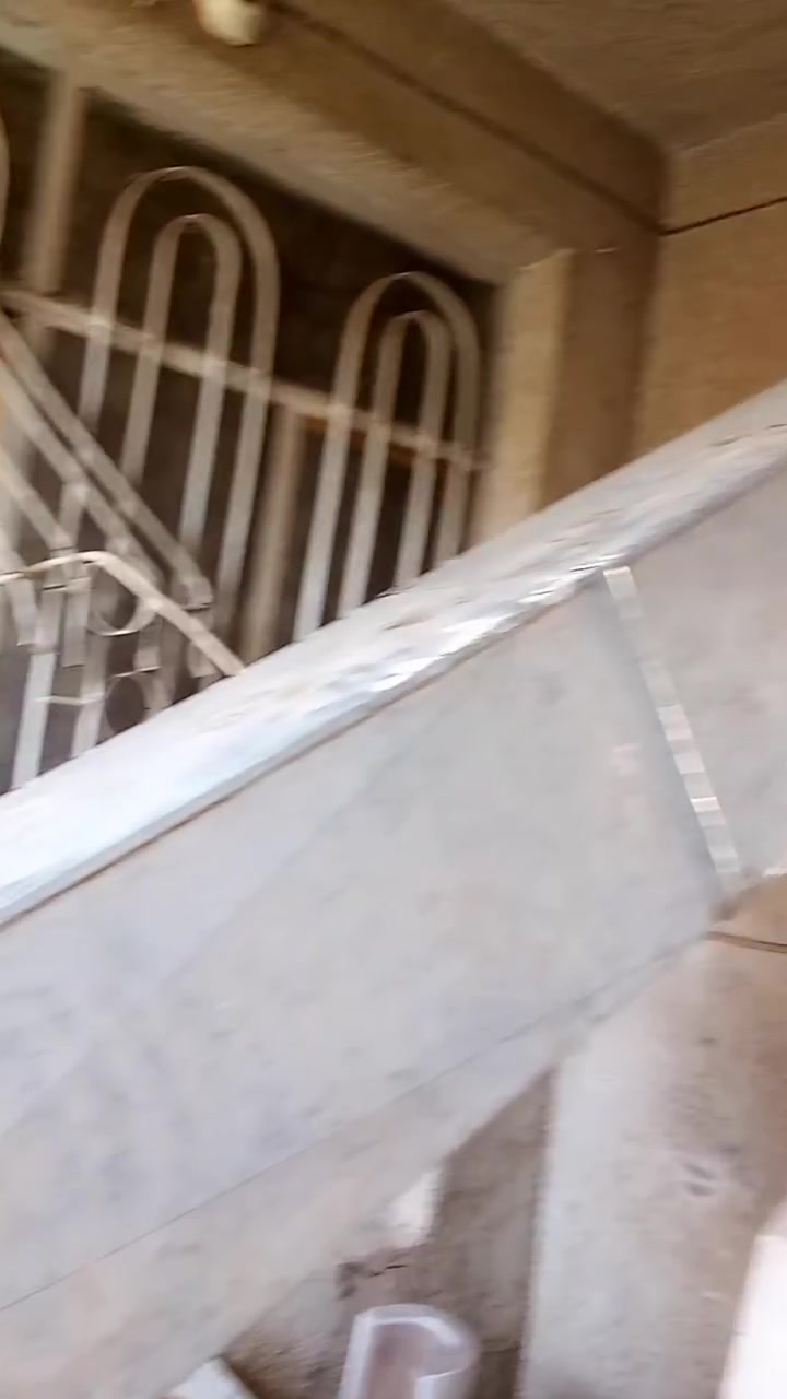 اسلام عليكم
غراض مطعم للبيع 

دكت مفرغه طول 5م 30 في 

مكينه سلفون 

شوايه دجاج عل فحم تسكام حديد 

العنوان حي نيسان 
مراسله وتساب ***********
