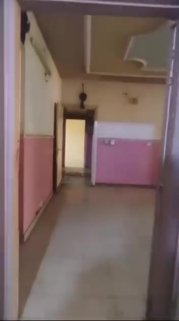 شقه للبيع طابق ثاني المحموديه حي مجمع القادسيه نظيفه السعر ٣٦ وبيهه مجال
للاستفسار *********** واتساب *********** واتساب
