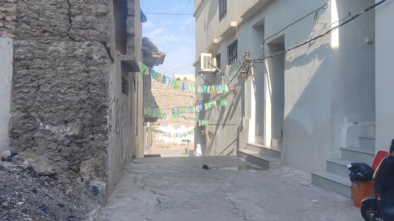 دارللبيع منطقه باب المسجد
يعني حضيره الساده قريب
حييل للشارع العام سياره براس
الفرع مساحه٤٠مترواجهه٦متر
سندوحدوبسم واحدالسعر٣٣ وبي
مجال مكتب البرللعقارشارع المكاوي***********/***********
