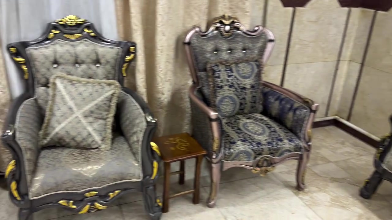 طخم 10 مقاعد تركي اخو الجديد السعر 700 الف في منطقة البلديات للاستفسار ***********
