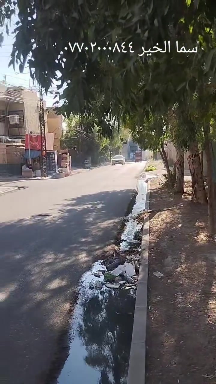 للبيع للبيع دار سكني ملك صرف طابو الزهورشرط الوكاله والتحويل المساحه ٢٠٠م واجهه ١٠ عمق ٢٠ البيت بحساب ارض طابق واحد غرفتين نوم وهول واستقبال وصحيات ومطبخ وكراج وبيتونه وسطح الموقع الموصل الجانب الأيسر حي السماح الاولى قرب جامع ابويعلى الموصلي مدخل الاولى للتواصل مراجعة مكتب سما الخير للعقارات والمقاولات العامه باداره ابو مصطفى وابوعمار موقع المكتب حي السماح الاولى شارع ٣٠قرب جامع طه نستقبل طلباتكم العقاريه سكني تجاري زراعي والإشراف على بناء الدور والعمارات وبأسعار تنافسية الهاتف ***********و***********
