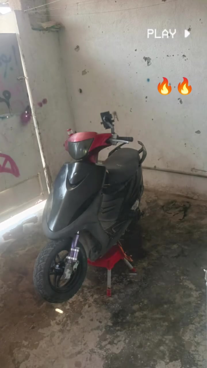 سلام عليكم مراوس ب سكنس
بيه تزويد وياله رياضي 
دبلات رياضي امامي خلفي 
اشاير اربع ولفات 
سلف 55
مكينه 55
 
سبايدر رياضي 
تعلاكه رياضي 
قبق عمار رياضي 
ضفيره اصليه جديده بيه 
كويل نار جديد

صالنصه رياضي ستيل 
استان صفح رياضي 
باتري جبير بل دراجه 
ملف اصلي شاد 
كابريتر سكنس شاد لل دراجه 
شلعه شك ال كاعد معدل فول
مازه امامي مضلل وبكلات وردي شاد  
استان تلفون
كور اصلي شاد ولفات حاط اصلي 
مكاني بغداد 
غايش جلاتين جديد 
راجز
مكاني بغداد راشديه 
سعر 500 دراجه كل نقص مابيه ولا بيه عطل 
جيب فيتر وفحص وكل الهلا
رقمي *********** متوفر وتساب ورصيد وماسنجر

