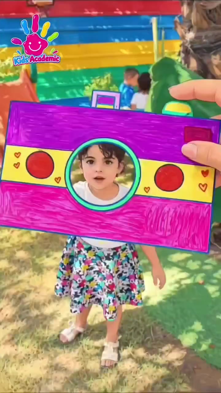 🌸✨ لأن لكل طفل عالمه الخاص… قررنا نخلي ذكريات أطفالنا أجمل بطريقة مختلفة ومميزة 🥰🎨

حوّلنا صور أطفالنا الحلوين إلى شخصيات كارتونية تضيف لمسة من المرح والخيال إلى يومهم 💕🧸

ضحكتهم حكاية… وبراءتهم أجمل صورة 🤍✨

🌈 روضة وحضانة كدز أكاديمي
