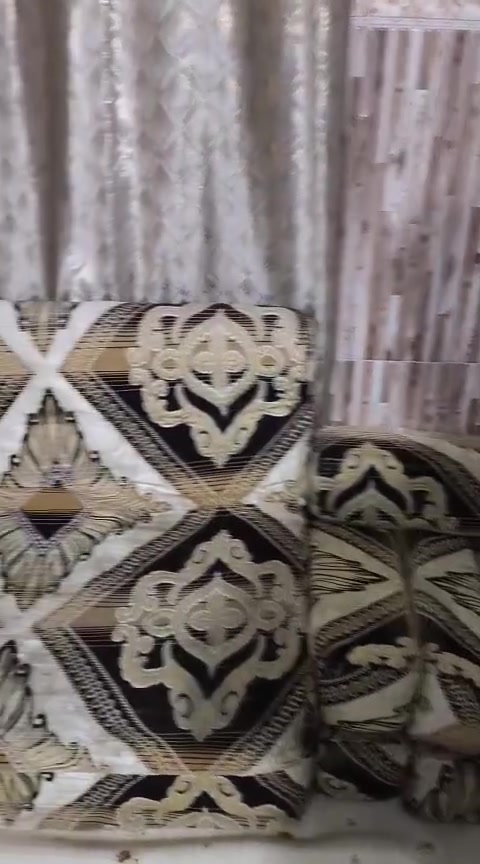 ديوان 11قطعه 3 زاويه 4تكيات نظافه 60%وسعرة 70وبيه مجال ***********
