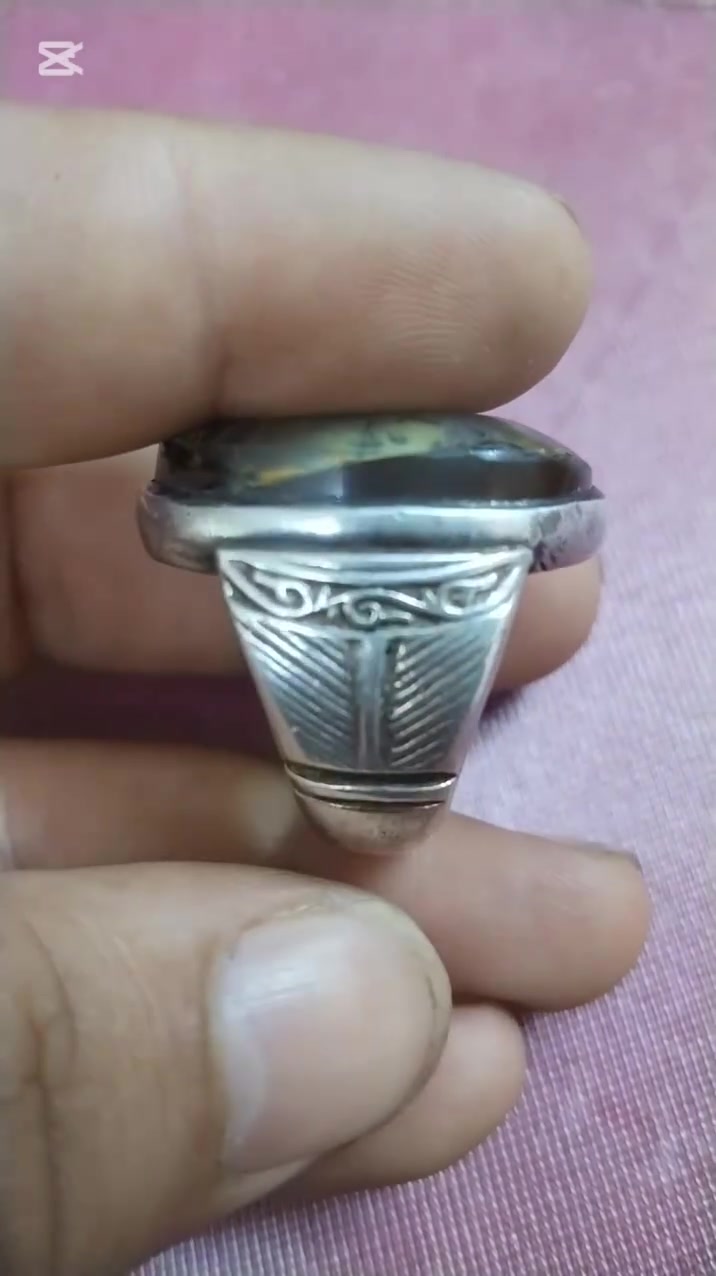 يماني شجري لوحة فنيه
بغداد مدينة الصدر
***********

