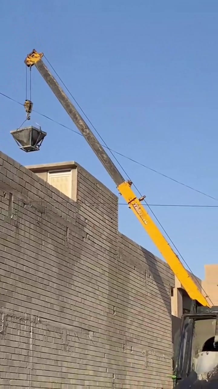 تم إنجاز بعون الله تعالى اولا و اهنئ صاحب البيت واقول له ألف مبروك مسبقا  ثانيا اشكر كادر العمل على المصداقيه في عمل ملاحظه  إلى كل فقير يكون له سعر خاص به بإذن الله تعالى ولي اي مسجد في شرقاط ينبني الصب مجاني في سبيل الله ملاحظه لي اي استفسار يرجى تواصل على رقم
*********** اخوكم عمار المساعد حياكم الله الجميع 
تم إنجاز بعون الله تعالى اولا و اهنئ صاحب البيت واقول له ألف مبروك مسبقا  ثانيا اشكر كادر العمل على المصداقيه في عمل ملاحظه  إلى كل فقير يكون له سعر خاص به بإذن الله تعالى ولي اي مسجد في شرقاط ينبني الصب مجاني في سبيل الله ملاحظه لي اي استفسار يرجى تواصل على رقم
