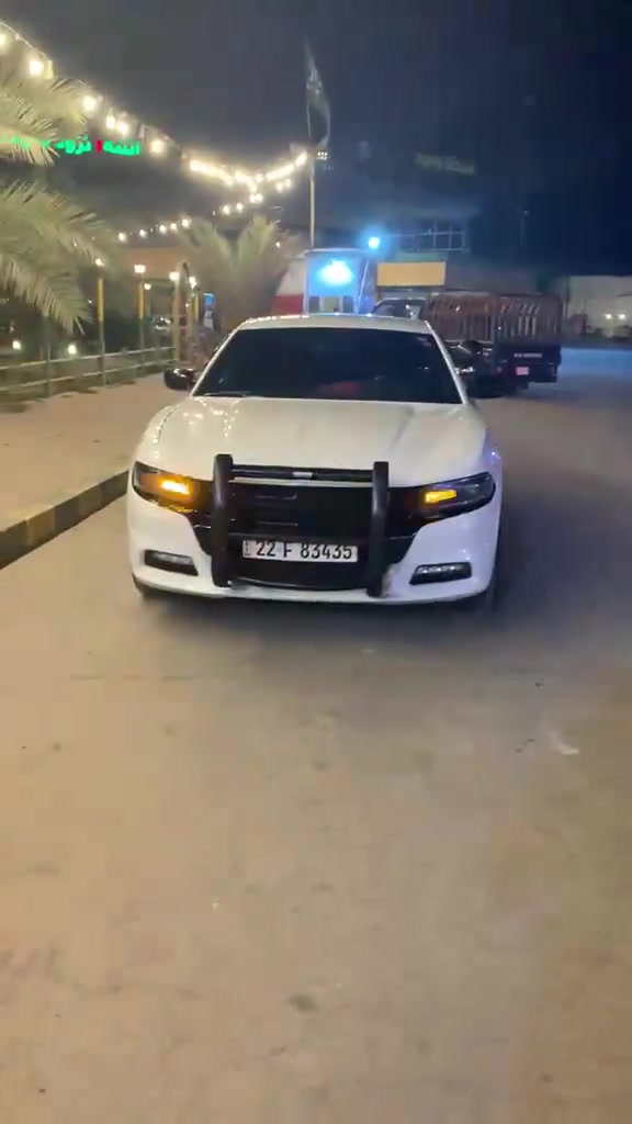 السلام عليكم جارجر للبيع موديل 21اصل السياره تو ويل كله بلاديه على وضع الشركه بيه ضربه بصيطه بلهلاليه الي يم قبق البانزين جدن بصيطه مغلفه مانع صوت ومانع حراره كله بلكامل السياره استخدام شخصي وجاهزه ابمعنه الكلمه اترايك مفتوح المكان غماس الديوانيه السعر 220وبيه مجال بسيط *********** @
