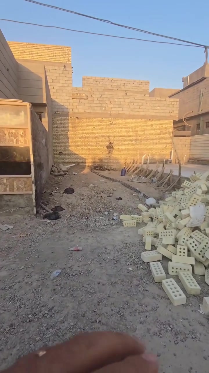🏡 قطعة أرض للبيع – المحمودية
📍 حي المهندسين
📐 المساحة: 50 متر
📏 الوجه: 5 متر
📏 النزال: 10 متر
📍 تبعد عن الشارع الرئيسي 20 متر
🛣️ بالشارع النافذ من ورشة أحمد قيس
📞 للاستفسار والاتصال: ***********
