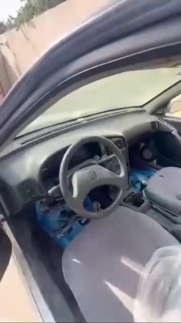 بيجو ٢٠٠٩ • نضيفه • رقم ديالى