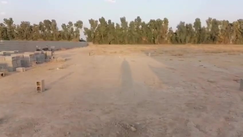 قطعه أرض زراعيه للبيع✅

التفاصيل: قطعة أرض ممتازة في [حي المعلمين ].مقابيل الجحيش قرب بستان الملالي مساحة [200]، تفتح على شارع [10م 🛣]  معى 500 بلوكه ضمن القطعه كما موضح بالصور والفيديو 🎥(السعــر 7ملاين) وبيه مجال شي قليل
الأتـصال على الرقم ***********
