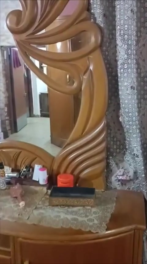غرفة نوم صاج طبيعي خارج والداخل عمل تزگام  في الصالحيه مكاني في البياع ***********

