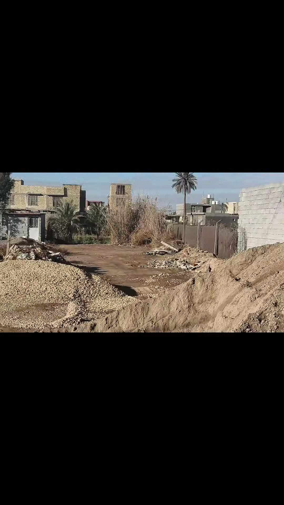 يالله 
سلام عليكم ورحمة الله وبركاته، 
🏰 قطعة للبيع تجاريه مساحه 400متر، 
 🌐 موقع: 

 🌉جسر شط الله: 

🥀 شارع العام: 

🖊طابو زراعي سند 25،

📞📞الاتصال على الارقام التالية:
 
☎️*********** :  واتساب : ابو غانم: 📞
☎️*********** :  واتساب : ابو غانم: 📞

🏣 مراجعة المكتب القمه العقار&🛻

🖊موقع المكتب بدايت الحولي منطقة شط الله$

