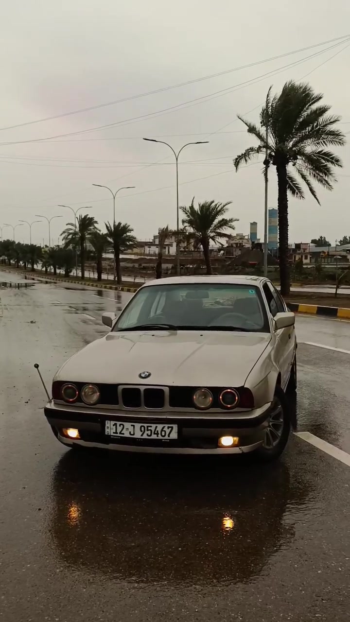 BMW520
سياره جاهزه ما يعوزها كلشي 
فتحت سقف 
توتير جديده 
صدر جديد 
كهربائيات كلها شغاله 
رقم نينوى انكليزي 
گير محرك شرط 
اكسن شرط 
اليساره نضيفه ما يعوزها كلشي 
السياره بسمي 
ثاني يوم احولك 
السعر 50وبيها مجال 
الرقم ***********
الرقم ***********
