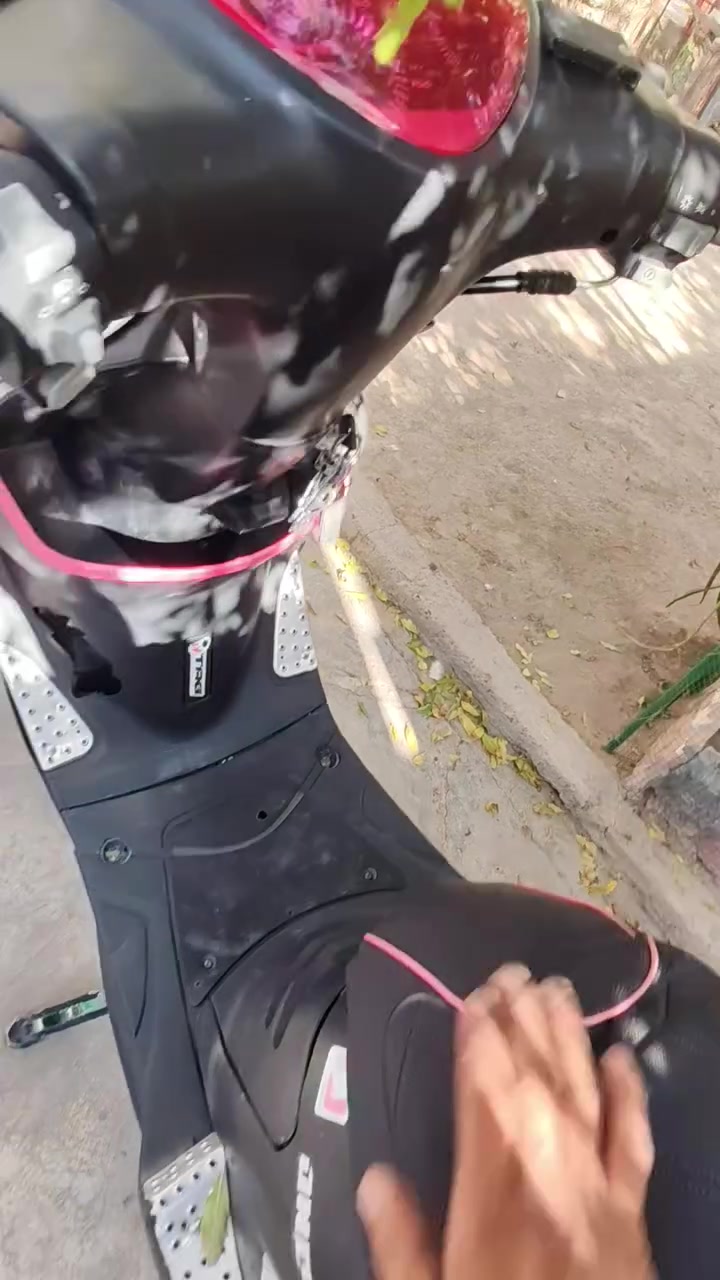 السلام عليكم ماكس عدله للبيع مكينه 49 خرسه شلعه ومعدل شرط دراجه كامله مكمله مناقصه ايشي كهربائيات كلها شغاله السعر 600 العنوان سامراء الحويش ***********
