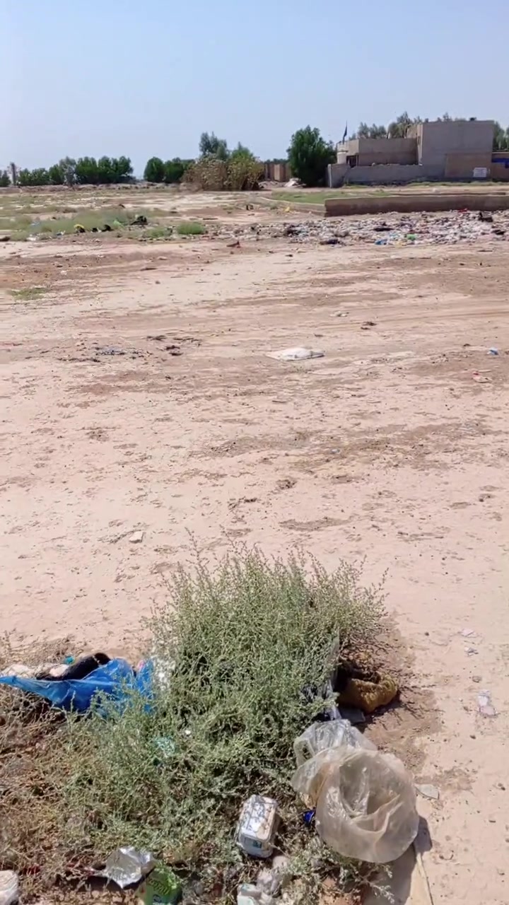 سلام عليكم قطعتين لبيع لموقع مقبيل لمركز شرطه شارع ثلاجات باقي تفاصيل عله لنتصال ***********
