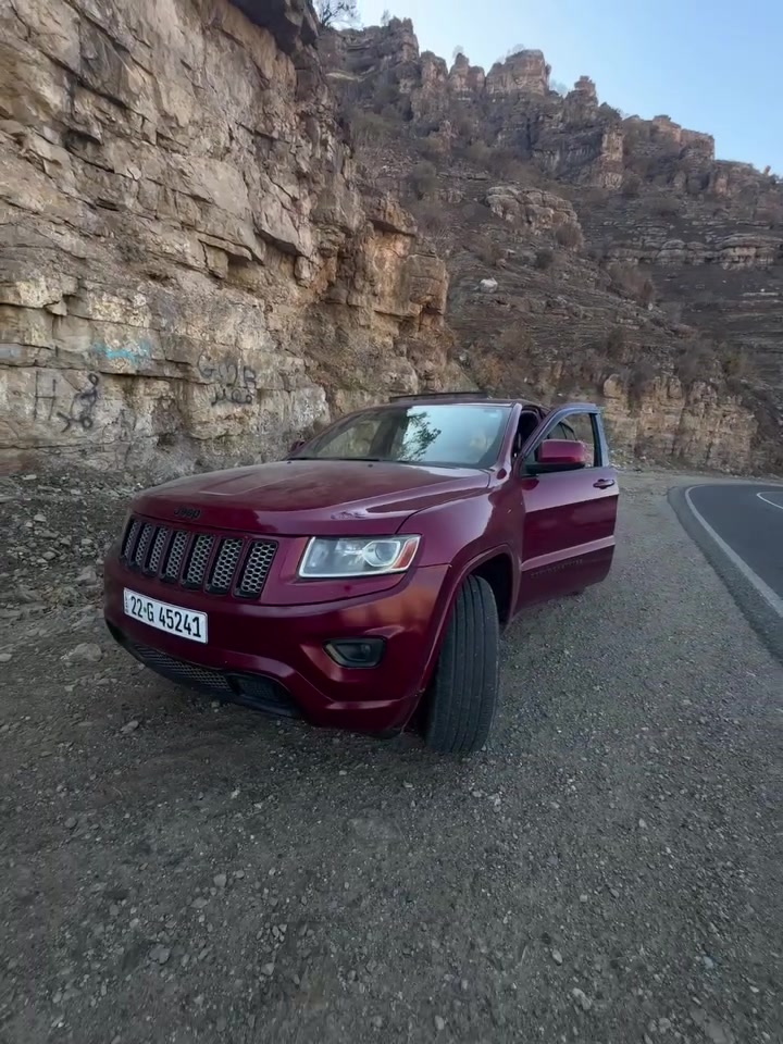 مازدات جيب موديل 15 كلش نضيفات بيهن زنون سعرهن 200 مكانهن بغداد مدينه الصدر ***********

