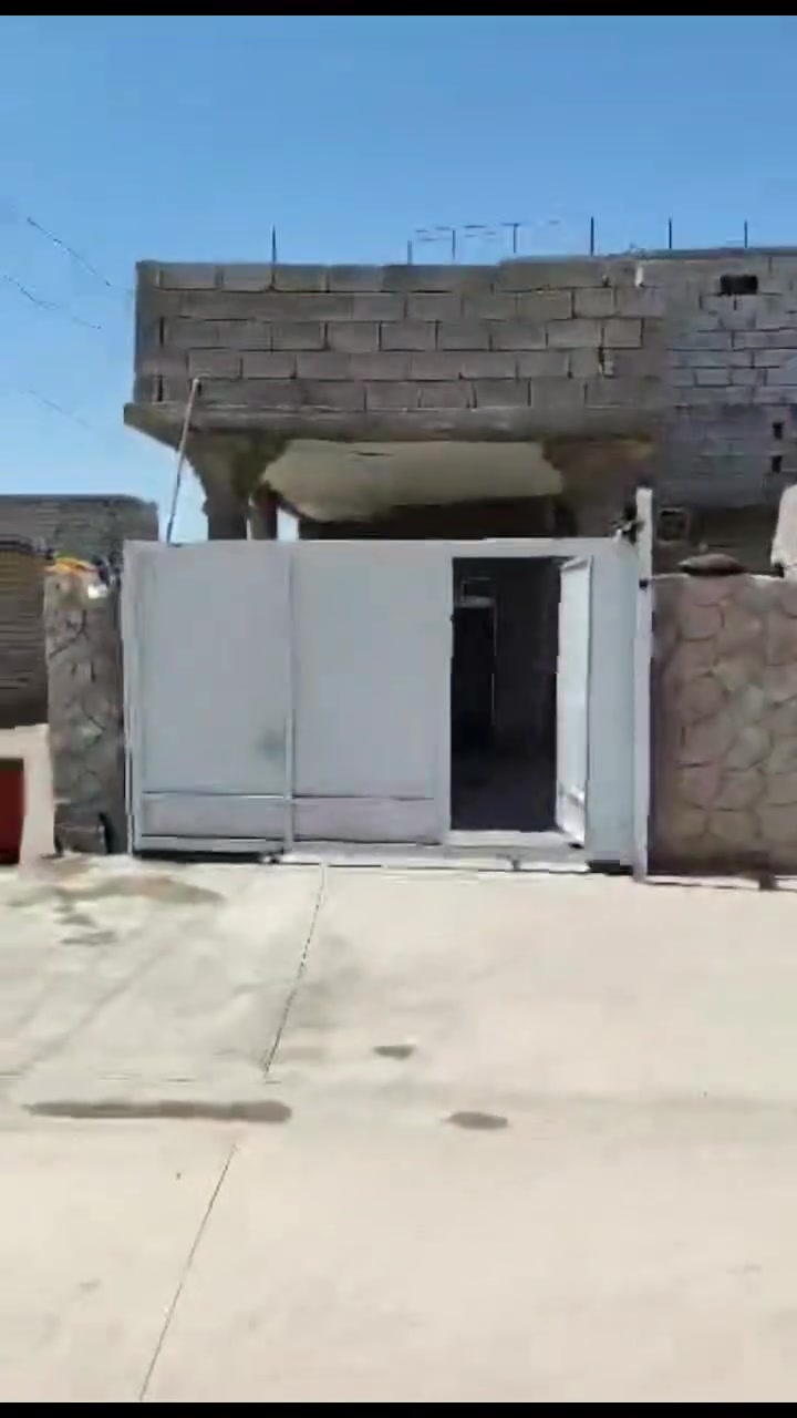 🏠 بيت للبيع – حي الأطباء 🏠

السلام عليكم ورحمة الله وبركاته 🌹

📍 الموقع: حي الأطباء
📐 المساحة: 170 متر
🏡 البيت جاهز للسكن

🔹 يتكون من:
• غرفة في الطابق الأرضي
• غرفة في الطابق الثاني مع صحيات
• خدمات كاملة
• شارع صب
• ماء وكهرباء متوفرة ⚡💧

💰 السعر: 40 مليون دينار وبي مجال

📞 للاستفسار:
***********

📩 أو مراسلتنا خاص لمعرفة باقي التفاصيل.

🏠 وإذا عندك عقار للعرض أو البيع، تفضل راسلنا خاص.
