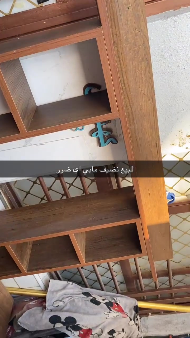 ميز بلازما مع الرفوف كامل ما بي اي نقص نضافة 100/100 سعره 60 الف
***********
