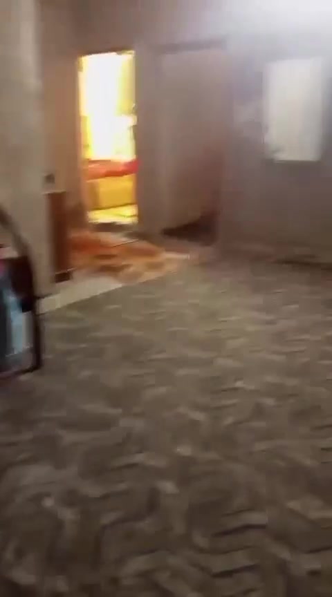 بيت للبيع واقع حال منطقه لمشتل شارع لمطبك مجمع فدك منطقه جبيره وهادئه وخدمات متوفره عده لتبليط نقص لفرع عريضه مساحه 200متر قاطين لجوه مسلح ولفوك سندويش لدرج خارجي تكدر سوي بيتين بناء خير من الله مال عائله جبيره اني مصوره فيديو واضح لشراي يتصل على الرقم ***********
