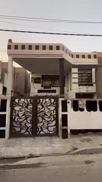 تابعني متخسر شي مكتب احمد الحچامي للعقار 

دار للبيع حي التراث الكرخ شارع الشبكه مكانه مرتب مساحه ١٥٦ بلسند واقع حال ١٩٠
جبهه ٩ نزال ٢٠ 
بي غرفتين نوم تابعني واكتب متابعه يجيك السعر بلتعليق 
ملاحضه 
طابو صرف وليس زراعي 
لا يباع على المبادره 
لا يباع في القسط 
الاستفسار 
***********
***********
