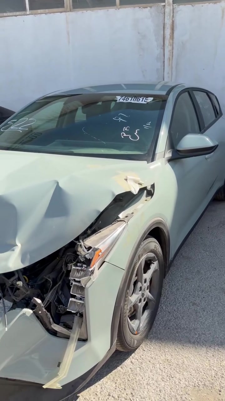 kia k4 LXS | 2025

 متوفر دخول  على كتاب شهداء او على الفاتورة 

لون خارجي / اخضر  مميز
لون داخلي / اسود قماش مميز

✅عداد3600mi ✅

✅بدون شواصي ✅

اهم الموصفات✨
بصمة تشغيل&رادار امامي&مانع تصادم &تحديد مسرب&هاند بريك كهربائي&شاشة كبيرة تدعم الابل كار بلاي& كاميرة خلفية 
والعديد من المواصفات 

للمزيد من التفاصل التواصل على الارقام☎️
*********** 🇮🇶
00962791318605 🇯🇴
الموقع 📍
المنطقة الحرة الزرقاء /20شمال 

https://maps.app.goo.gl/VqKzaRFQ9nL7h2p68?g_st=ic
