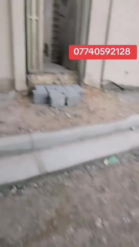 السلام عليكم بيت للبيع 100 متر قرب الشركه دربونه 10 أمتار البيت 5 ب20 بيت كامل مرتب مي مجاري كهرباء انترنت معروضه عند مكتب الاخوين بداره ابو ماجد الزيداوي الاستفسار علئ رقم الهاتف ***********
