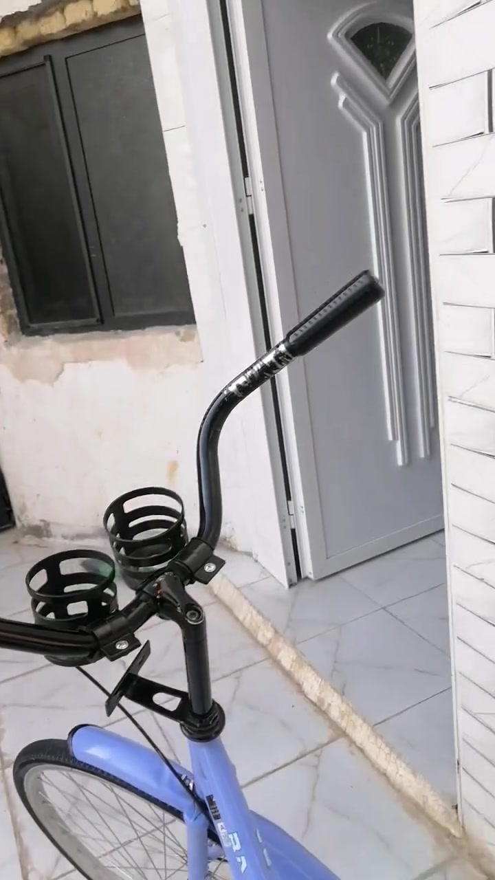 سلام عليكم باسكل البيع مديل ٢٠٢٢ نضافه كدام عينك سعره والمواصفات عله رقم *********** ومناسب و إذا مراوسه
