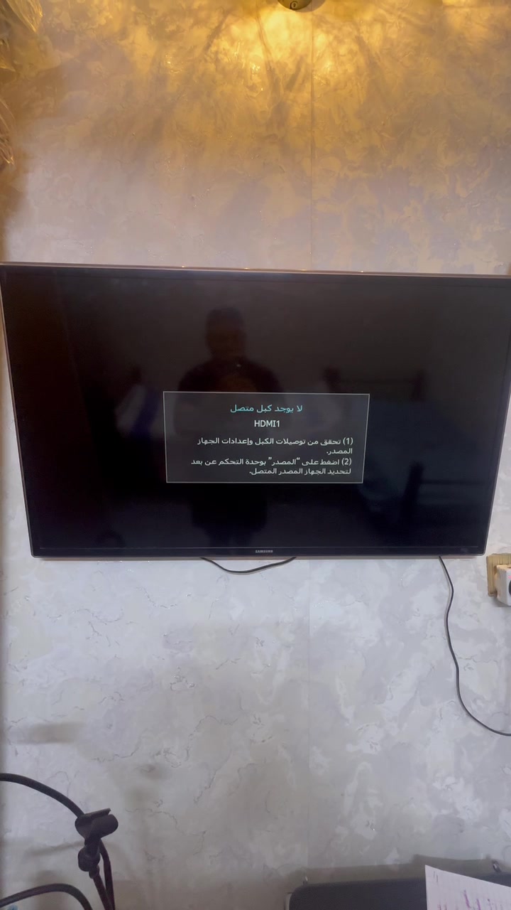 شاشة سامسونك بوصة 42 صنع ماليزي اصلي 3D/شاشة شنون 50 بوصة شاشتين بدون نت اخوان سعر 250 الف شاشتين ***********
