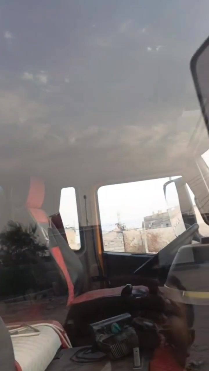 كرين صيني موديل 2021 نضيف سنويه جديده رقمه بصرة 25 طن 
*********** 
***********
